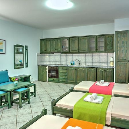 Hotel Zeus Kárystos Eksteriør bilde