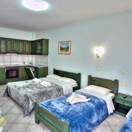 Hotel Zeus Kárystos Eksteriør bilde