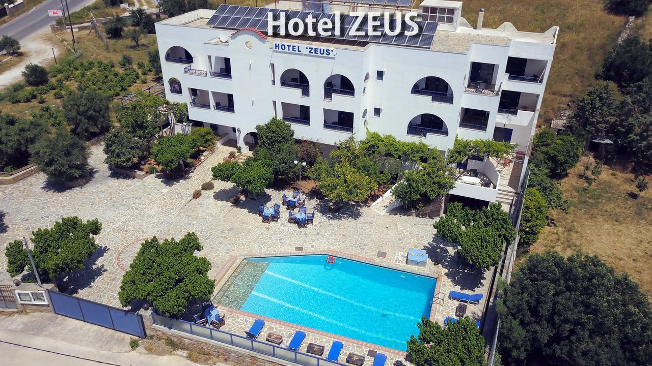 Hotel Zeus Kárystos Eksteriør bilde